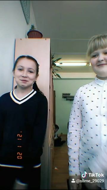 Танцы в трусиках акула хаус