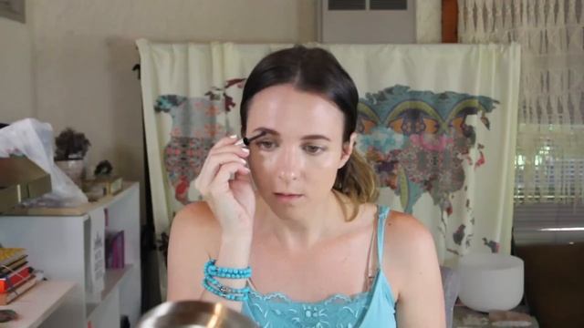 Really Good $1 Makeup | Unboxing & Tutorial