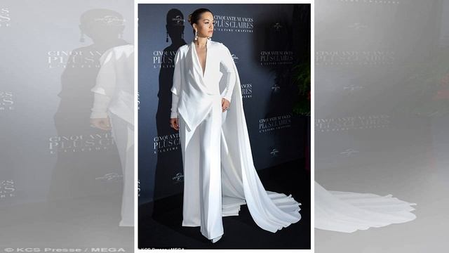 Rita Ora dazzle at Fifty Shades Freed premiere смотреть онлайн