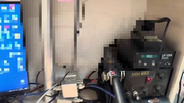 Два BURST-2000A, 5 киловатт.