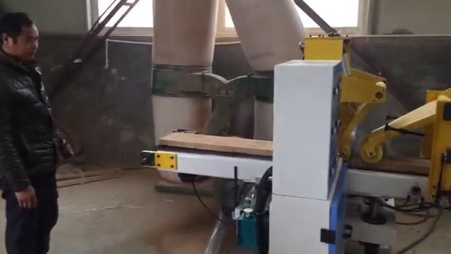 Thin Wood Cutting Horizontal Resaw Band Saw смотреть онлайн