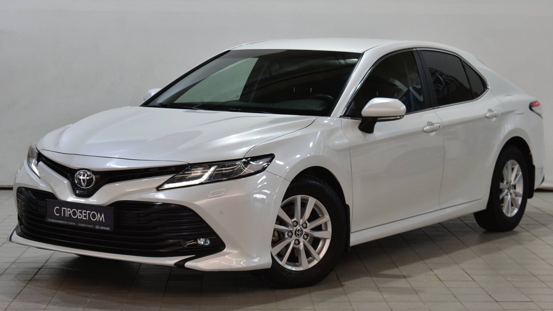 Toyota Camry '2021 г. смотреть онлайн