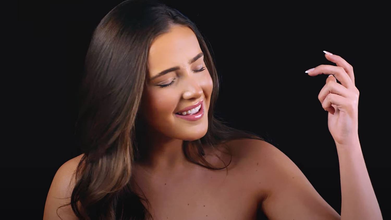 Woman in Love - Lucy Thomas смотреть онлайн