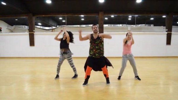 Mr. Romantic - Mike Stanley & Don Omar / ZUMBA