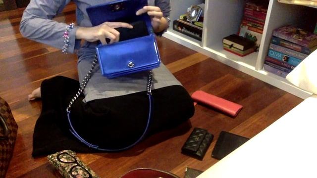 How I pack my Chanel Boy from LV Speedy B 25 смотреть онлайн