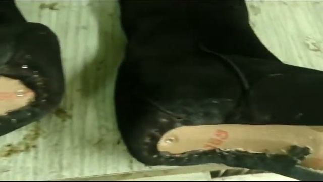 Обущарница EMILIO