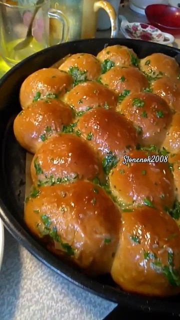 Пампушки с чесноком  #вкусно