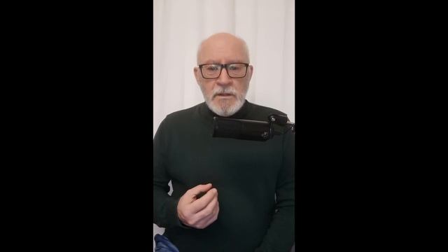 Упражнения для развития низкого голоса.  Часть 4. Упражнение "Пластинка".