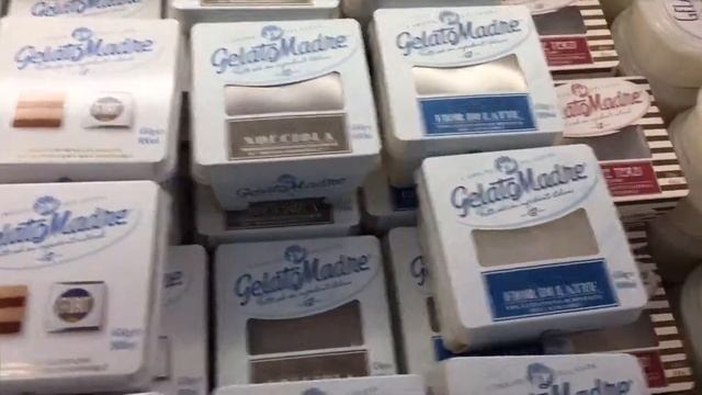 Каролина в итальянском супермаркете!🍎🍉🍞🥐🥩🍫🍦 смотреть онлайн