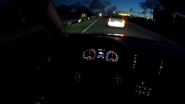 Testei o Jetta 1.4 TSI na estrada! (Pisando tudo) смотреть онлайн