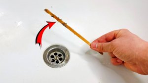 Я взял ДЕРЕВЯННУЮ ПАЛОЧКУ из КОФЕАВТОМАТА и ЗАСУНУЛ ЕЁ в СЛИВ в ВАННОЙ и вот что из этого вышло!