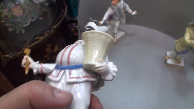 Мейсен 3 фигуры начало 20 века из серии Камеди Д.ларт в супер состоянии на продажу. смотреть онлайн