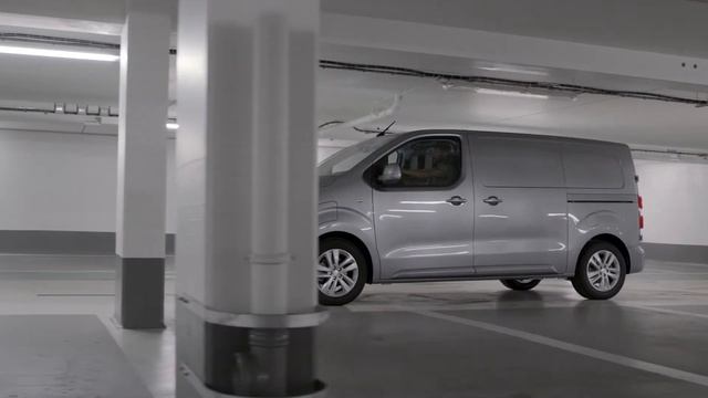 MØD DEN NYE PEUGEOT e EXPERT смотреть онлайн