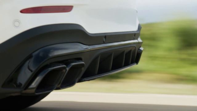 2020 Mercedes AMG GLC63 S | PURE ENGINE SOUND 4.0L V8 Biturbo. смотреть онлайн