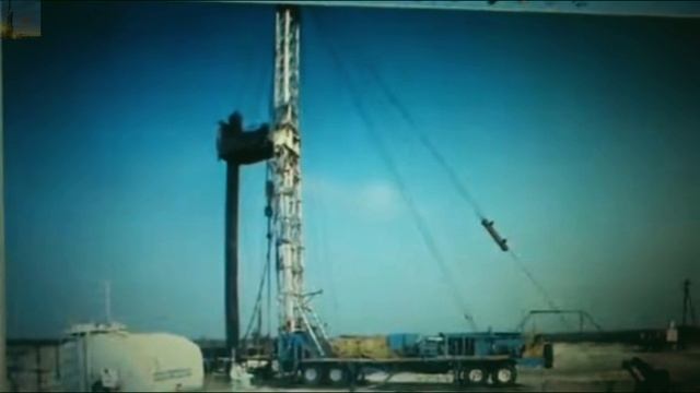 Жёсткие кадры падения крюкоблока на ротор!!! смотреть онлайн