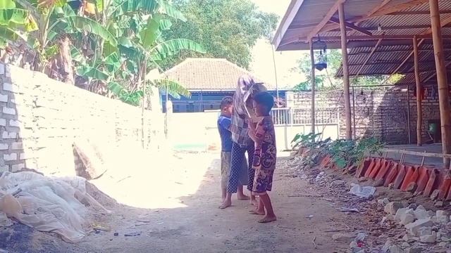 Di kejar barongsai sampai lari terkencing kencing❗ смотреть онлайн