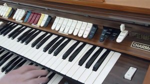 Farfisa Charmaine / Farfisa 255 R (1976-1978) electronic organ, Italy Электроорган Фарфиса Шармейн.