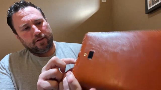iTravel Smart Wallet Unboxing смотреть онлайн