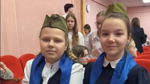 Песня "Синий платочек"