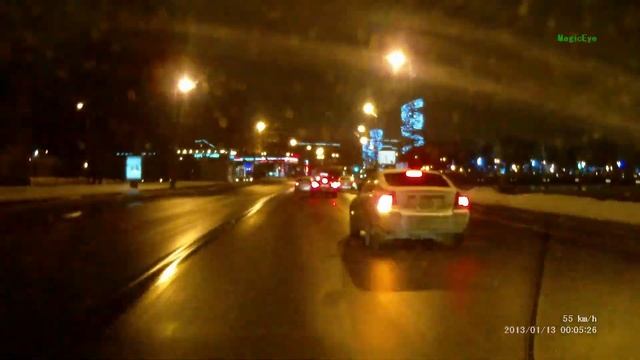 Ночной Питер на Bentley Continental Flying Spur смотреть онлайн