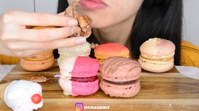 ASMR BIG MACARONS + WAFFLE CONE CAKE POPS - SOFT CRUNCHY EATING SOUNDS смотреть онлайн