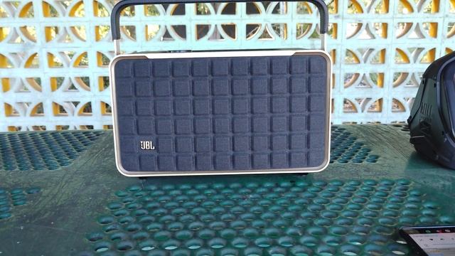 Sound check JBL authentics 300 and the Altec Lansing Rock boxXL смотреть онлайн