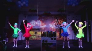 Танец В коробке с карандашами