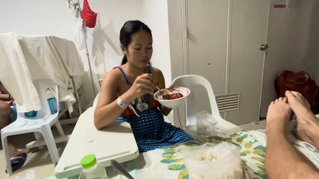 a day at the hospital with new born baby смотреть онлайн