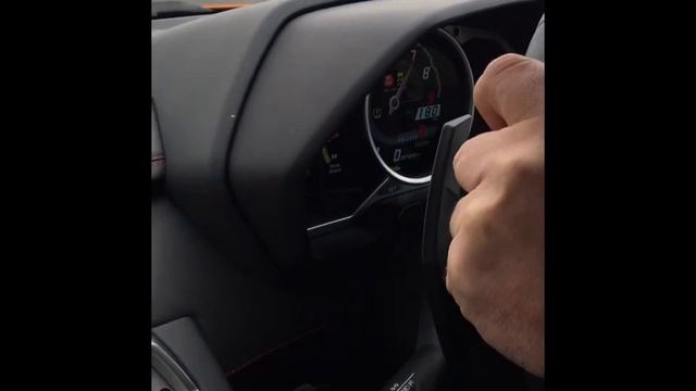 205mph Against Range Rover SVR