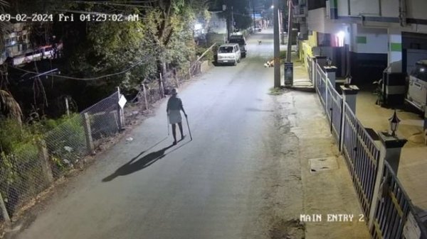 HIKVISION 4MP IP CAMERA STREET CAMERA NIGHT VISION - DS-2CD1047G2-L