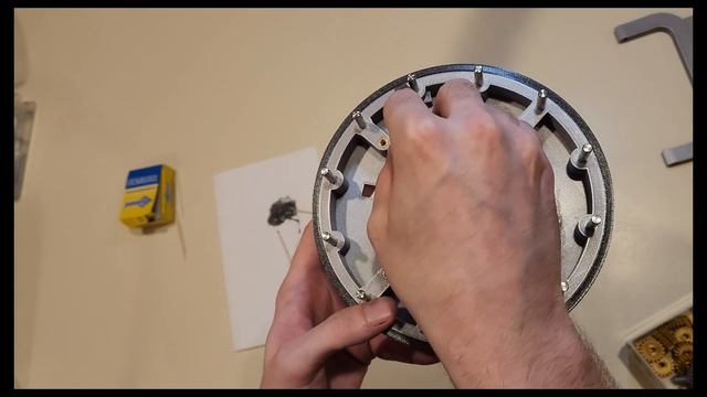 3D Printed Locking Vault - Version 2.0 смотреть онлайн