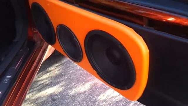 Candy Orange BMW 745 on 28" DUB Revolutions смотреть онлайн