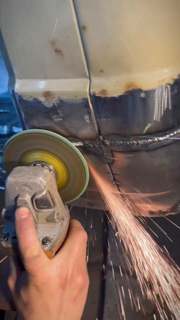 Полная покраска газели 3302 в Нижнем Новгороде. Из бежевого в голубой. Замена цвета. смотреть онлайн