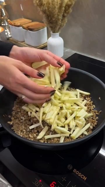 БРУСКЕТТЫ С БАКЛАЖАНАМИ И ГРИБАМИ В СЛИВКАХ смотреть онлайн