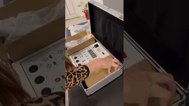 Аппарат Микротоки, распаковка смотреть онлайн