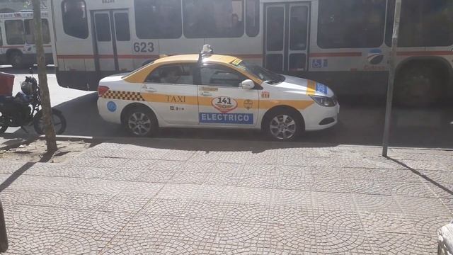 ByD e5 taxi 22 de septiembre de 2023 смотреть онлайн