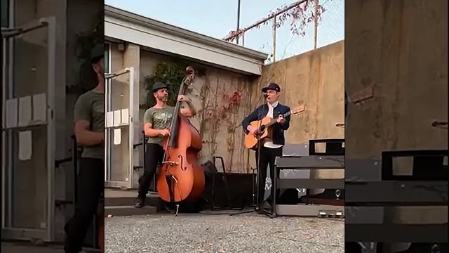 Marc Martel feat. Glenn Lavender - Live at Silver Hand Meadery смотреть онлайн