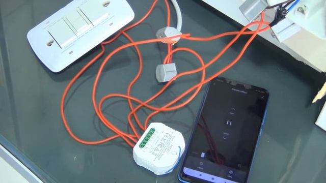 moes smart curtain module متحكم الشاتر من مويس смотреть онлайн