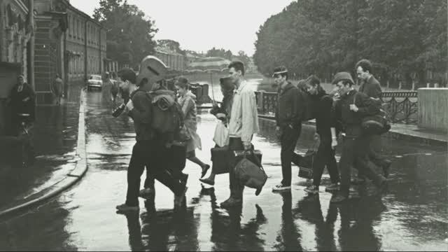 Ольге Берггольц (муз. Игоря Коровина, ст. Глеба Семёнова, исп. Вячеслав Крутиков) смотреть онлайн