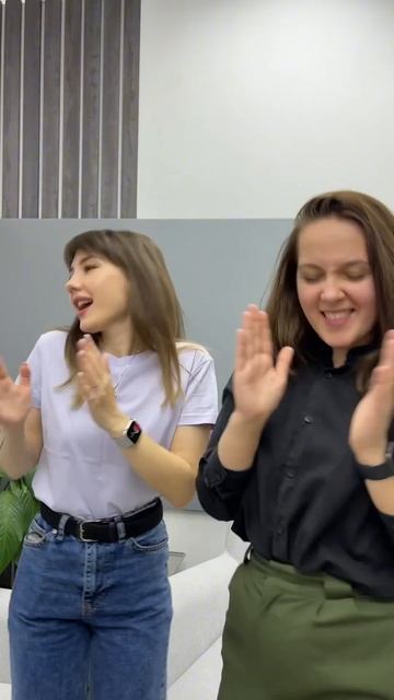 День когда можно купить #iphone15 #iphone15pro по ссылке в комментариях смотреть онлайн