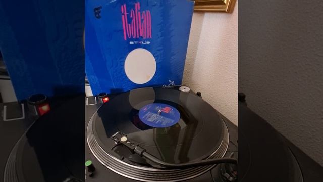 Silvia Coleman - Take My Breath Away (Extended Mix) 1994 #vinyl #dance90s @NeroDj75 смотреть онлайн