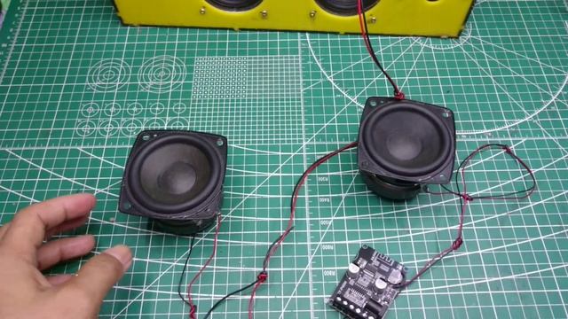 UNBOXING TEST REVIEW AMPLIFIER XY-P40W Stereo Bluetooth 5.0 Power Amplifier Board 40Wx2 смотреть онлайн