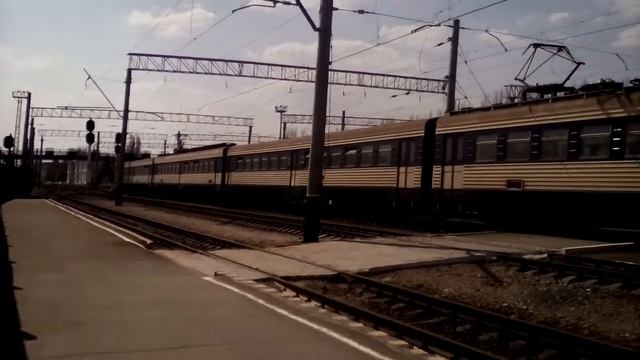 Ясиноватая-Луганск. ЕПЛ2Т-026. 13.04.2015 смотреть онлайн