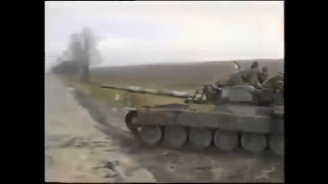 T-72 Tank In Action (Second Chechen War)