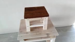 Как легко сделать табуретку из дерева своими руками в домашних условиях с остатков материала.