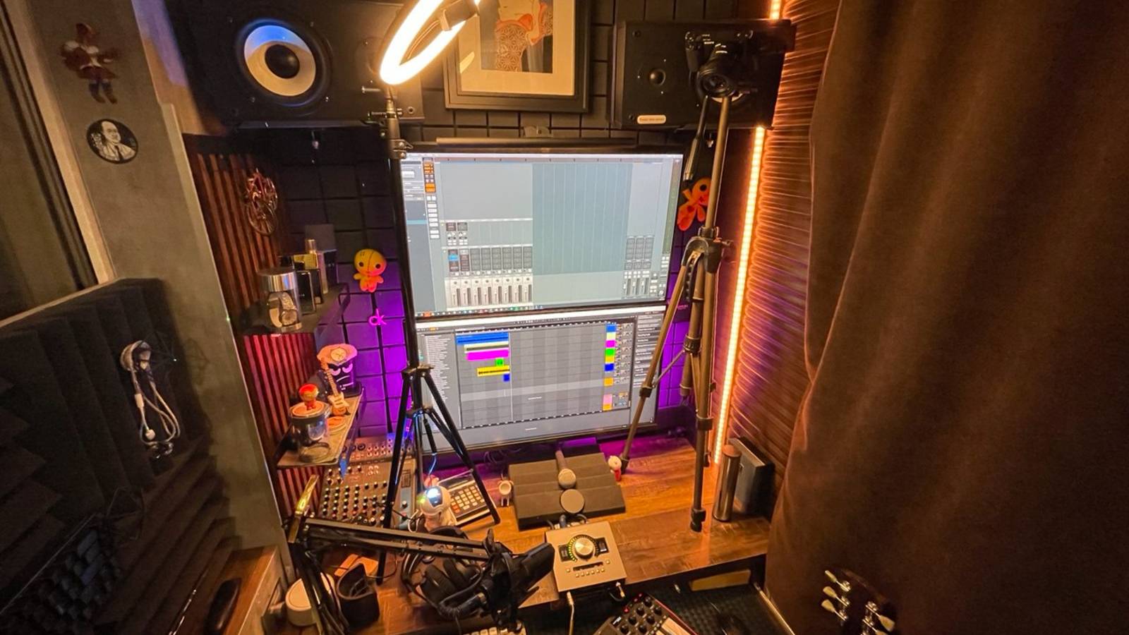 What I Need (Loop Live) смотреть онлайн