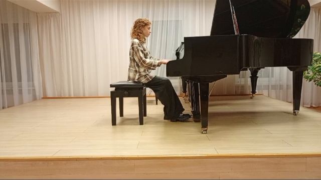 Хохлова Яна И.С.Бах Синфония h-moll, П.Чайковский 