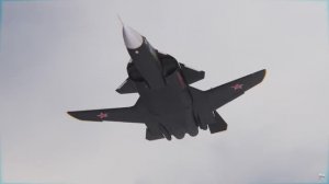 Российский самолет с обратной стреловидностью крыла Су-47 Беркут
