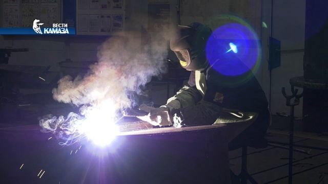 Студенческие отряды — на «КАМАЗе» смотреть онлайн