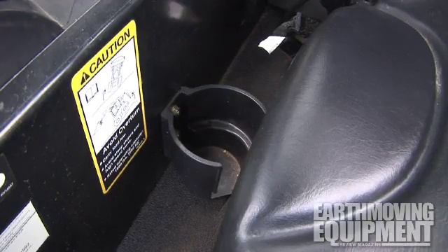 John Deere 315 Compact Skid Steer Loader смотреть онлайн